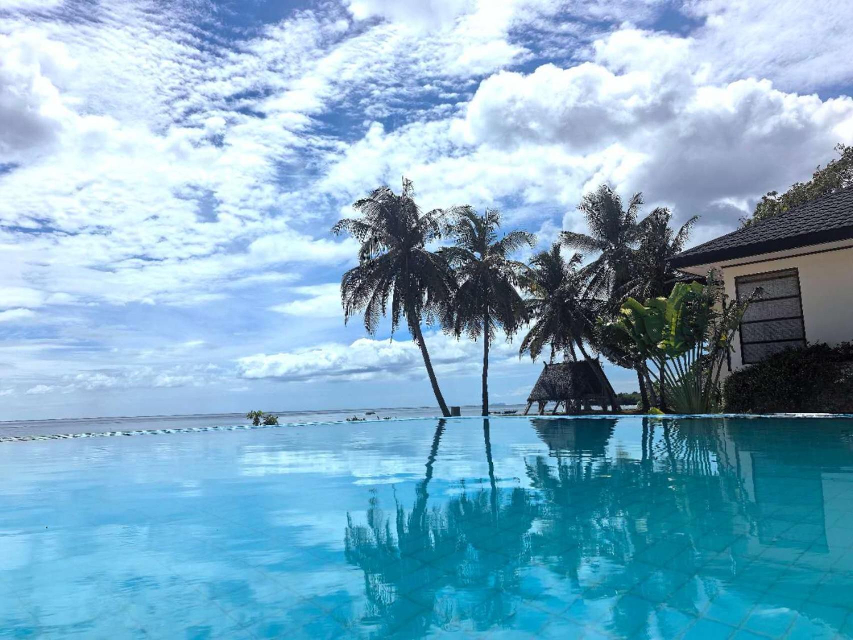 Blue Joys Msr Hotel Siquijor Exterior photo